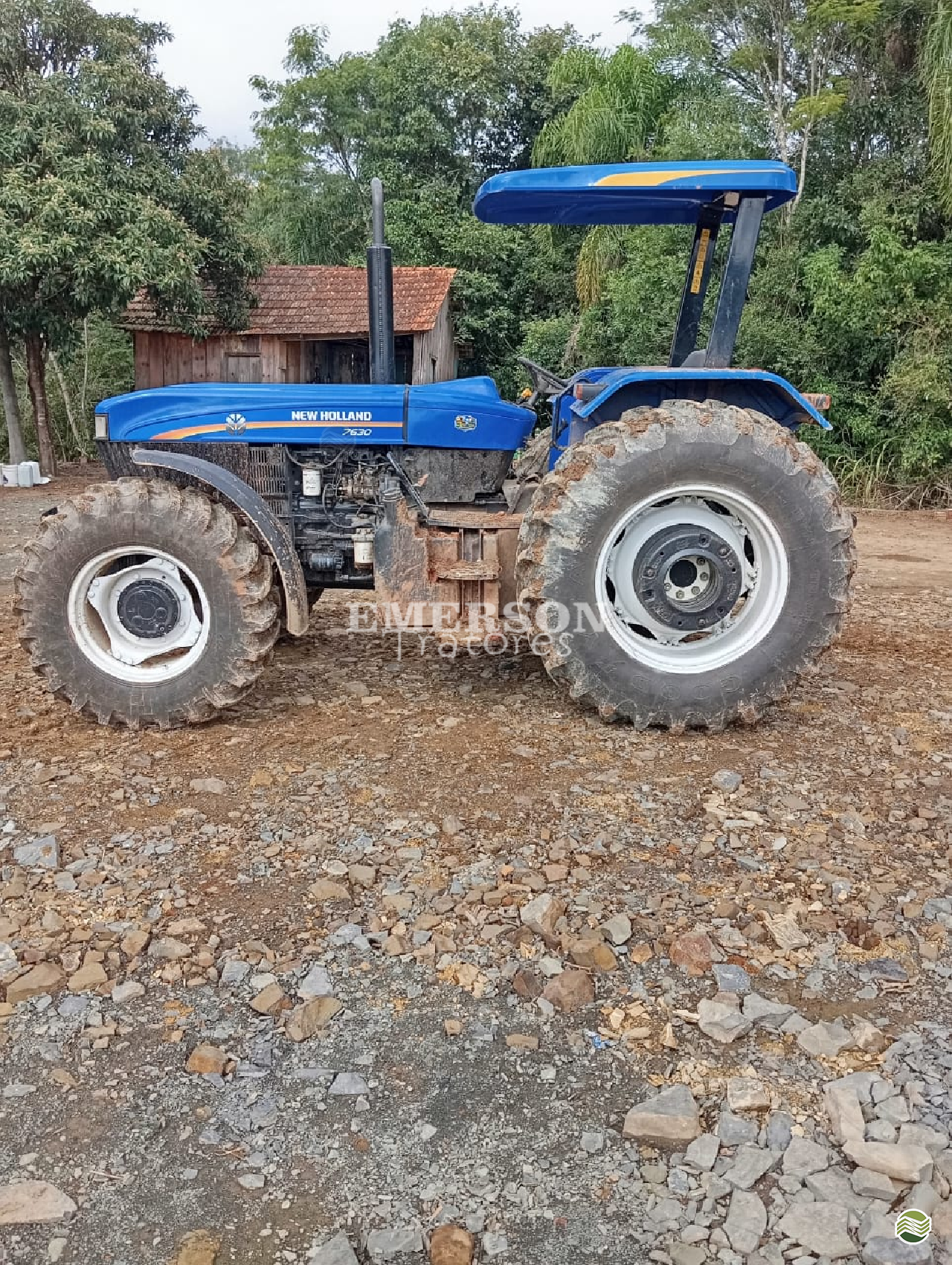TRATOR NEW HOLLAND NEW 7630 Tração 4x4 Emerson Tratores PONTA GROSSA PARANÁ PR